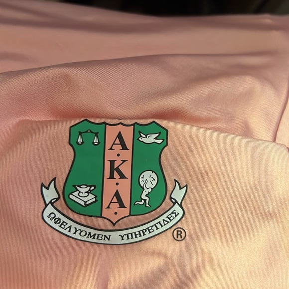 Ivy Storehouse Pink Short Sleeve Cutout Back Top - Picture 8 of 8